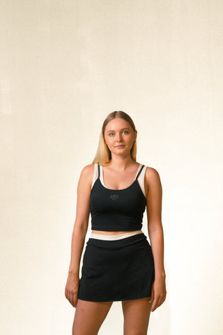 Dual Motion Axis Skirt Black