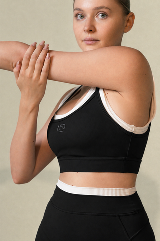 Dual Motion Axis Top Black